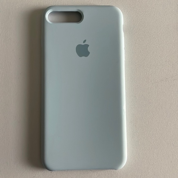 Blue iPhone 8+ Case with Apple Logo - Picture 1 of 3